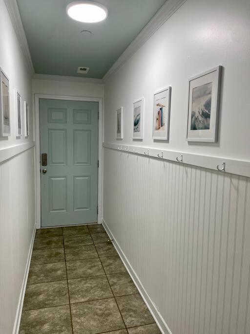 3 Bedroom Condo, Ocean Views & Short Walk To Beach! Oak Island Kültér fotó